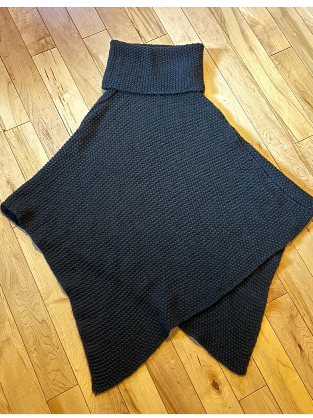 Cocogió Asymmetrical Black Knit Shawl Poncho Wool blend one size
